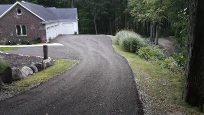 Private drive running the length of the property