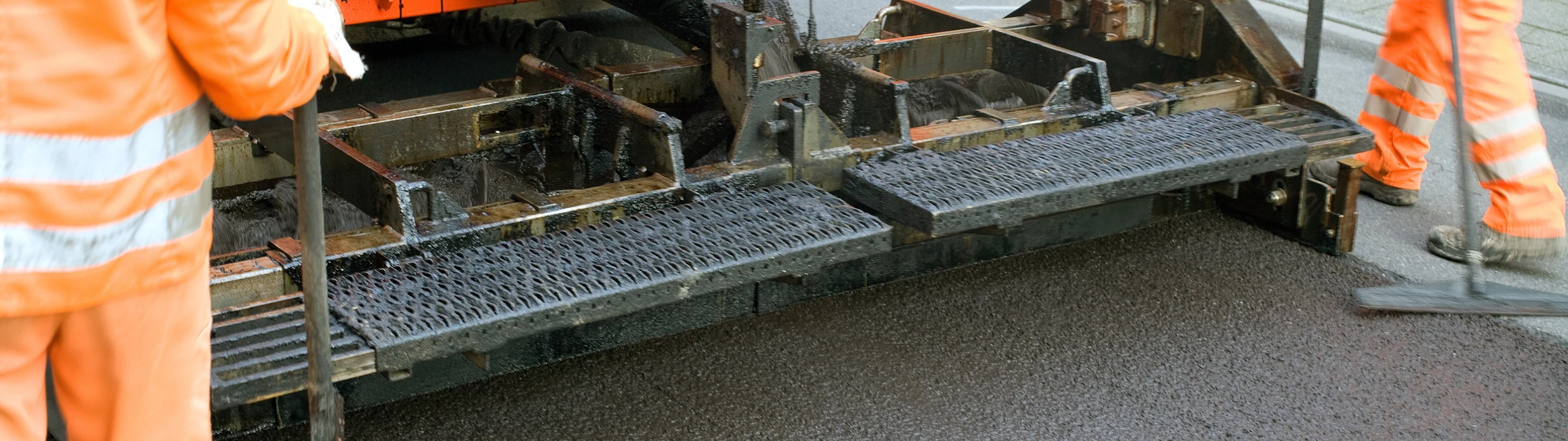 professional sealcoating & maintenance in Brighton, Michigan by Asphalt Express LLC